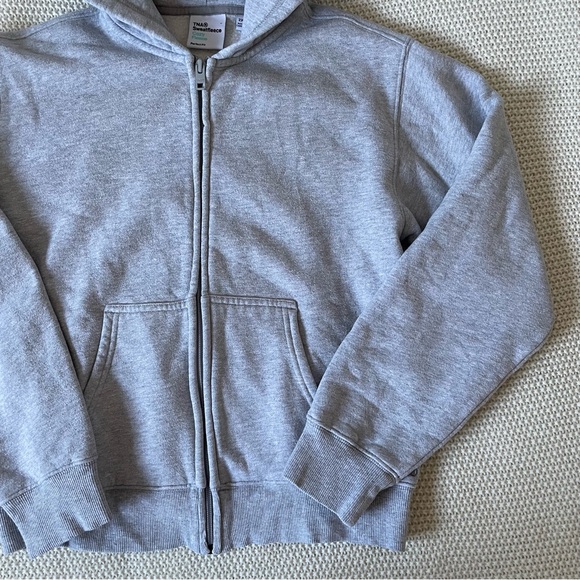Aritzia / TNA Grey Zip Hoodie - Picture 5 of 11